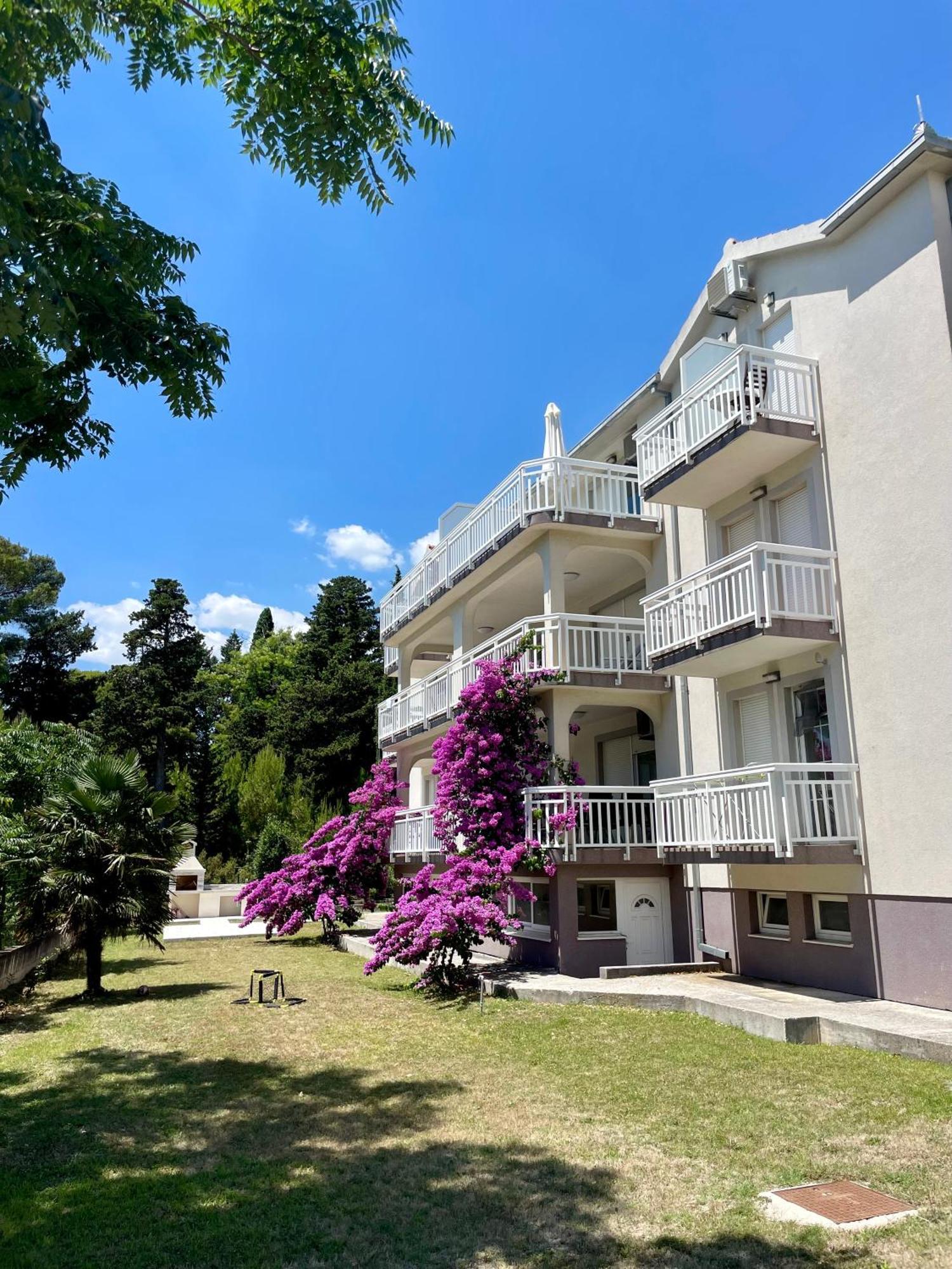 Villa Marijana Kastela Exterior photo